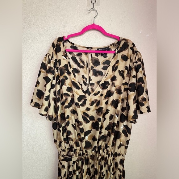 COPY - Ashley Stewart Leopard Animal Print Belted Waist Pleated Chiffon Dress 2… - Picture 4 of 13